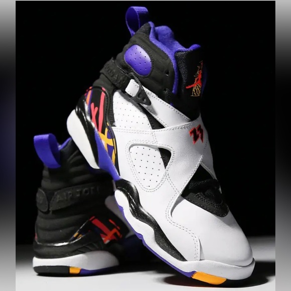 Jordan Other - Air Jordan 8 Retro “Three-Peat size 11